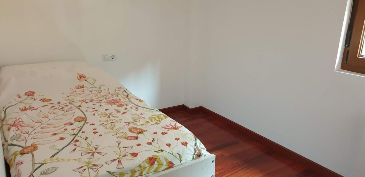 Paseo Del Saja I Y II Apartamento Villanueva de la Peña Exterior foto