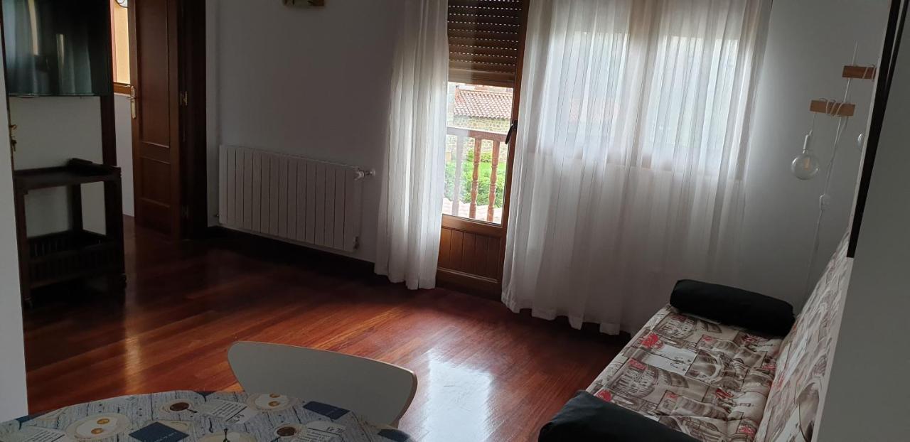 Paseo Del Saja I Y II Apartamento Villanueva de la Peña Exterior foto